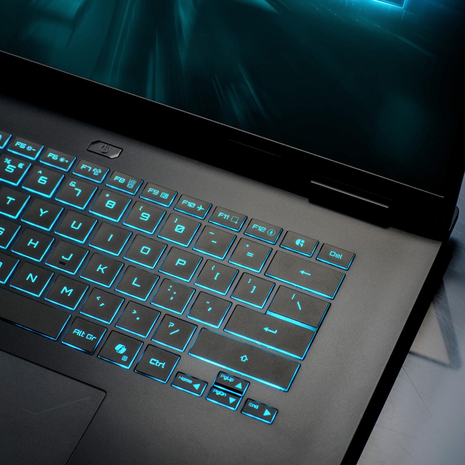 GIGABYTE GAMING A16 CTH Intel® Core™ i7-13620H Notebook 40,6 cm (16')