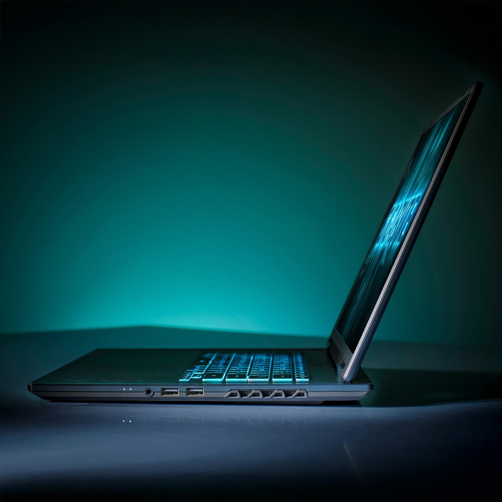 GIGABYTE GAMING A16 CTH Intel® Core™ i7-13620H Notebook 40,6 cm (16')