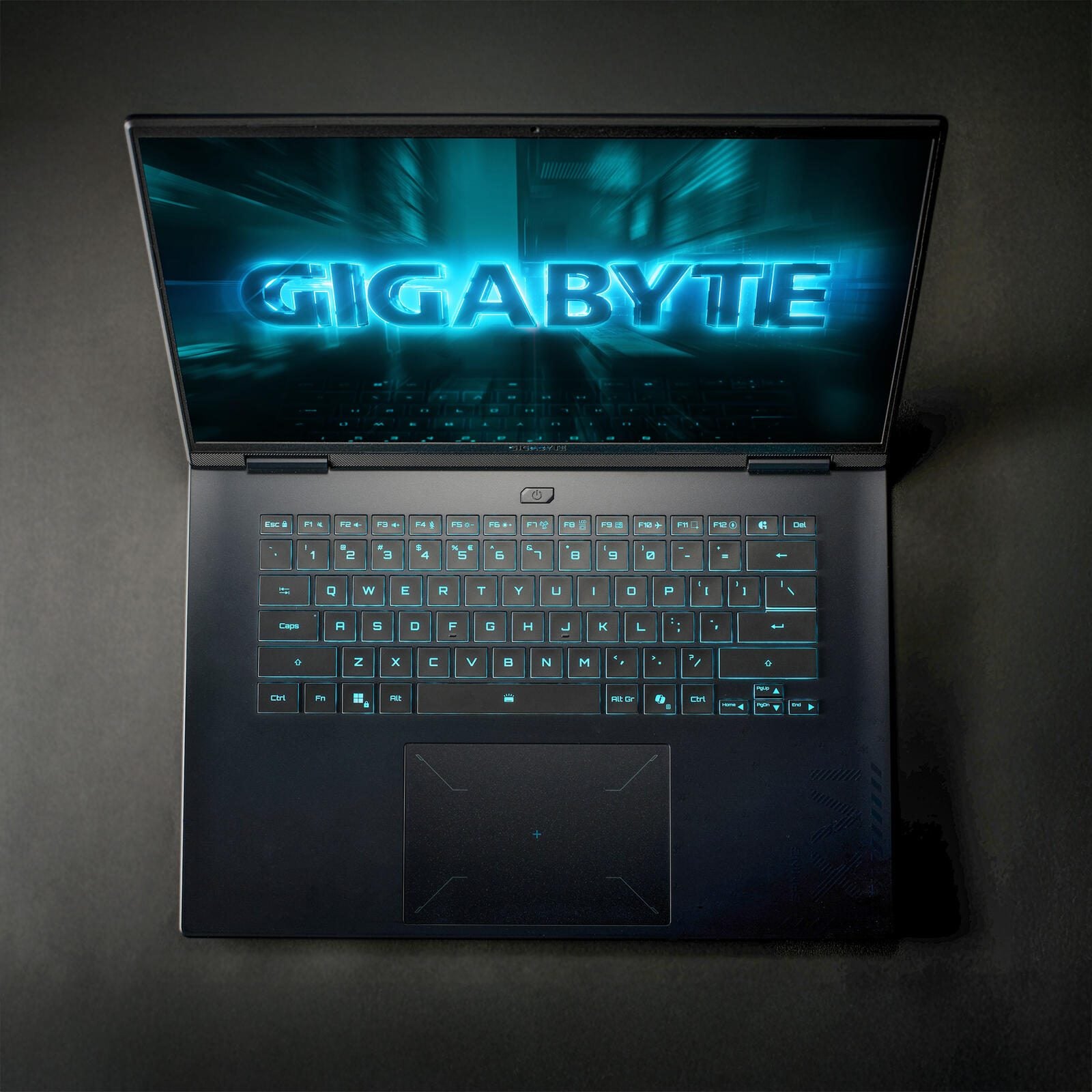 GIGABYTE GAMING A16 CVH Intel® Core™ i7-13620H Notebook 40,6 cm (16')