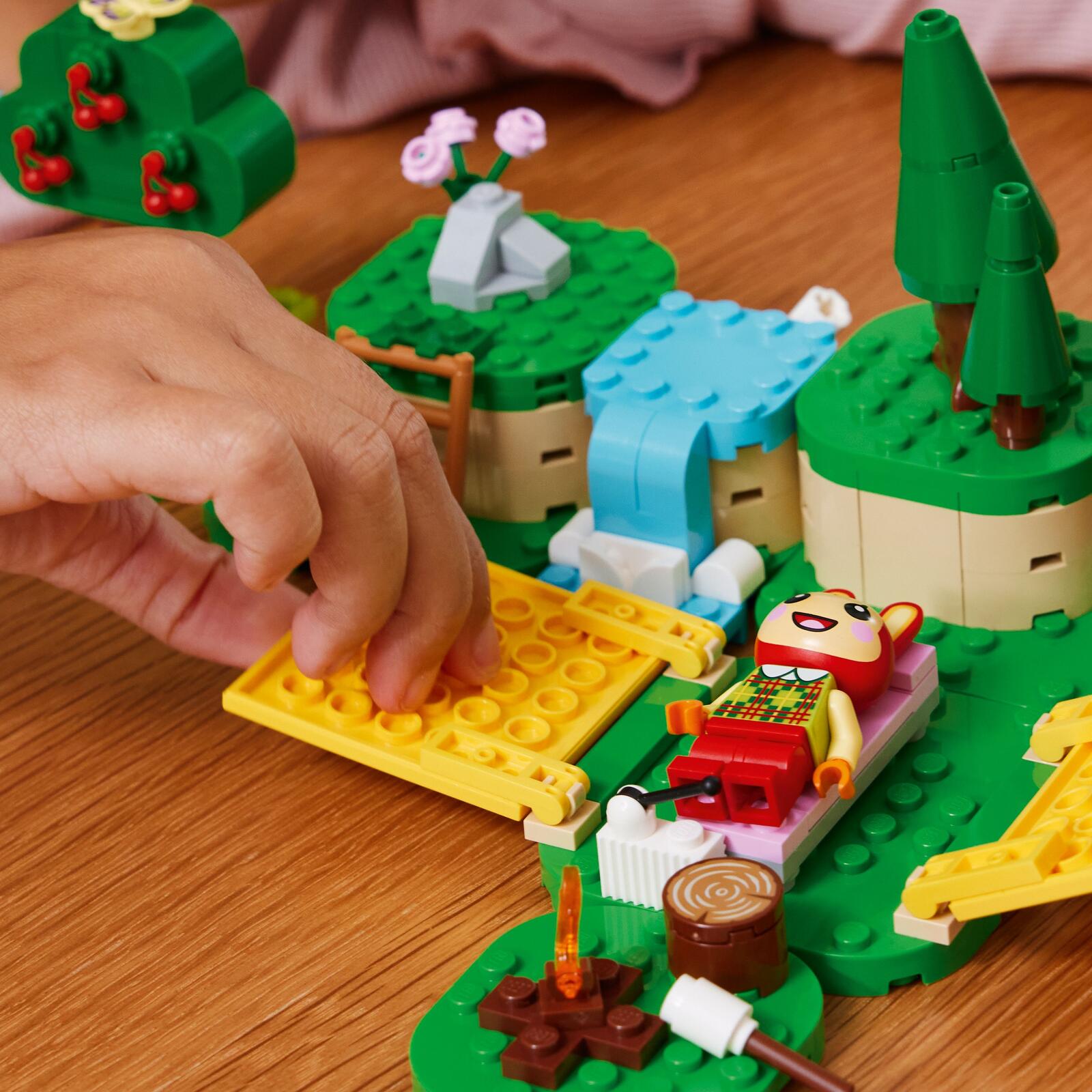 LEGO® 77047 - Animal Crossing Mimmis Outdoor-Spaß