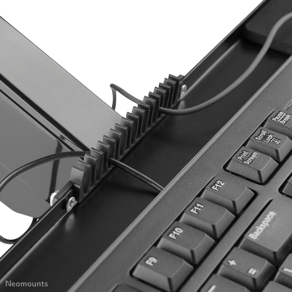 Neomounts DS90-325BL1 höhenverstellbarer, tischmontierter Arbeitsplatz für 17-32' Bildschirme, Tastatur und Maus - Schwa