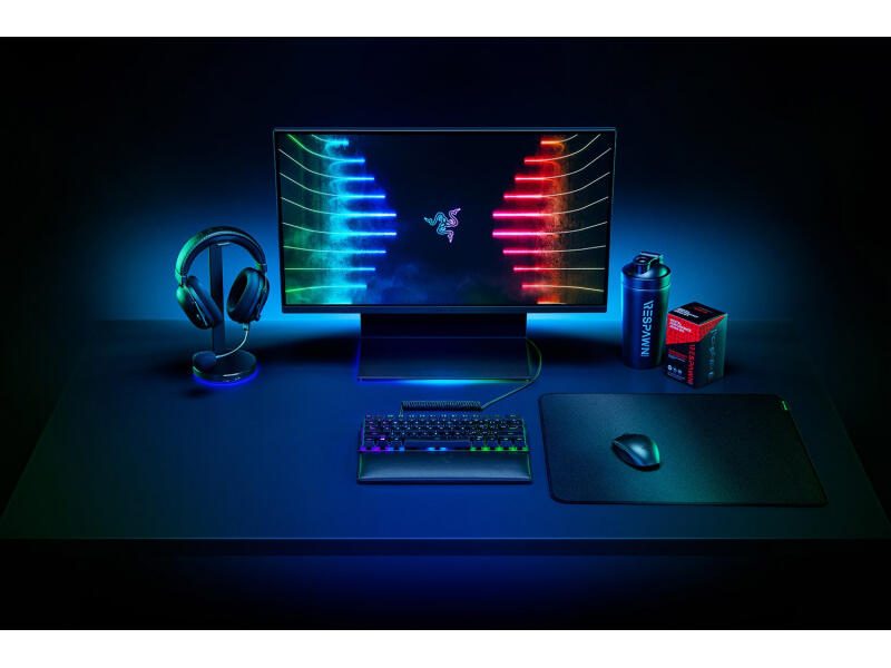 Razer Hybrid Mauspad Strider L, schwarz