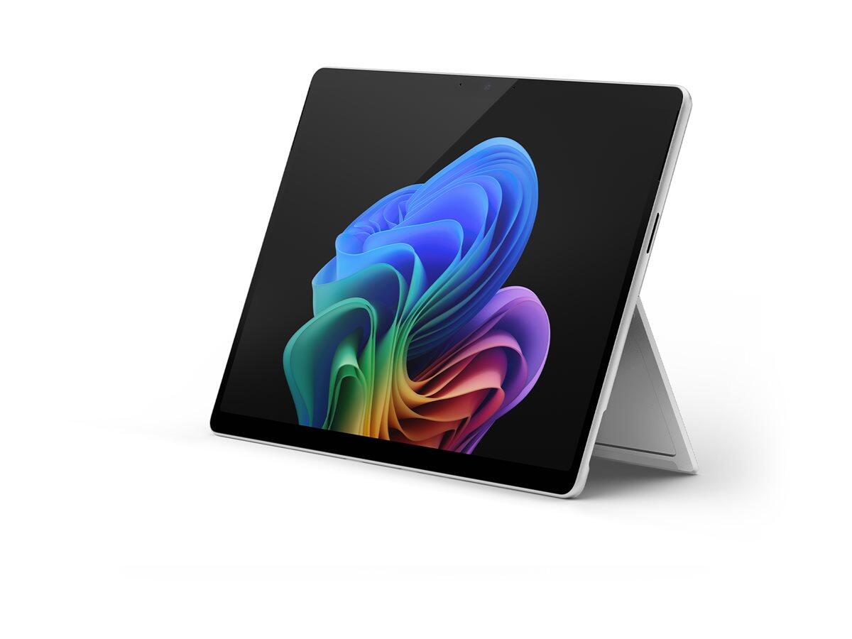 Microsoft Surface Pro Copilot+ PC 11th Edition Snapdragon X Plus X1P-64-100 Business Tablet 33 cm (13')