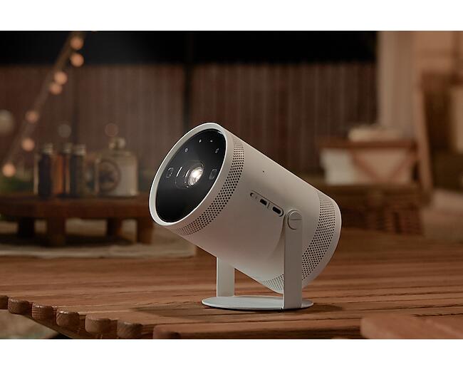 Samsung The Freestyle SP-LFF3C 2nd Gen. tragbarer DLP Beamer 550 LED Lumen