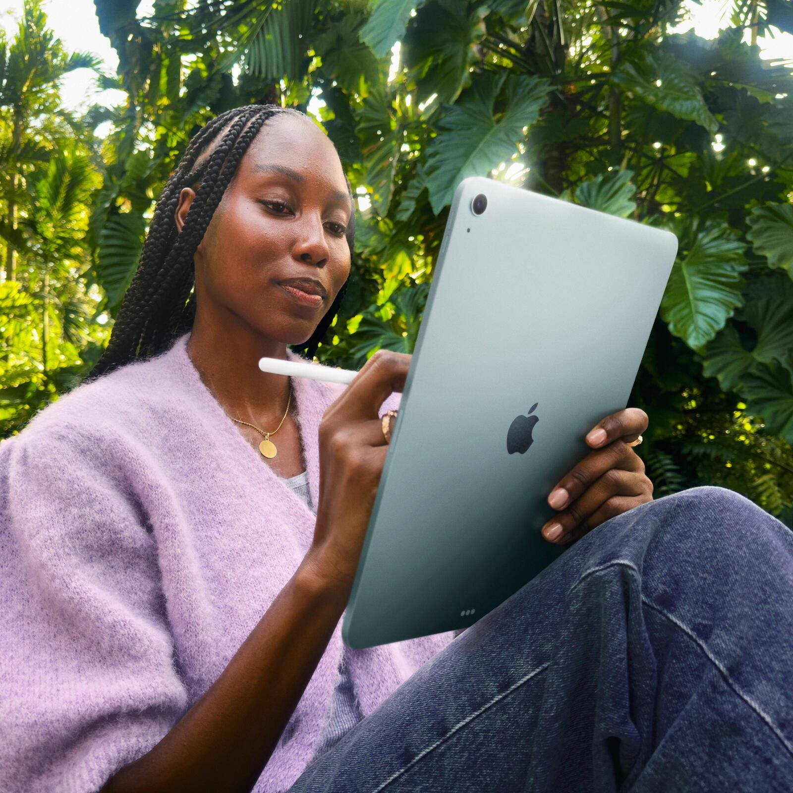 Apple iPad Air 27,59cm (11') 7. Generation Wi-Fi + Cellular 1TB polarstern