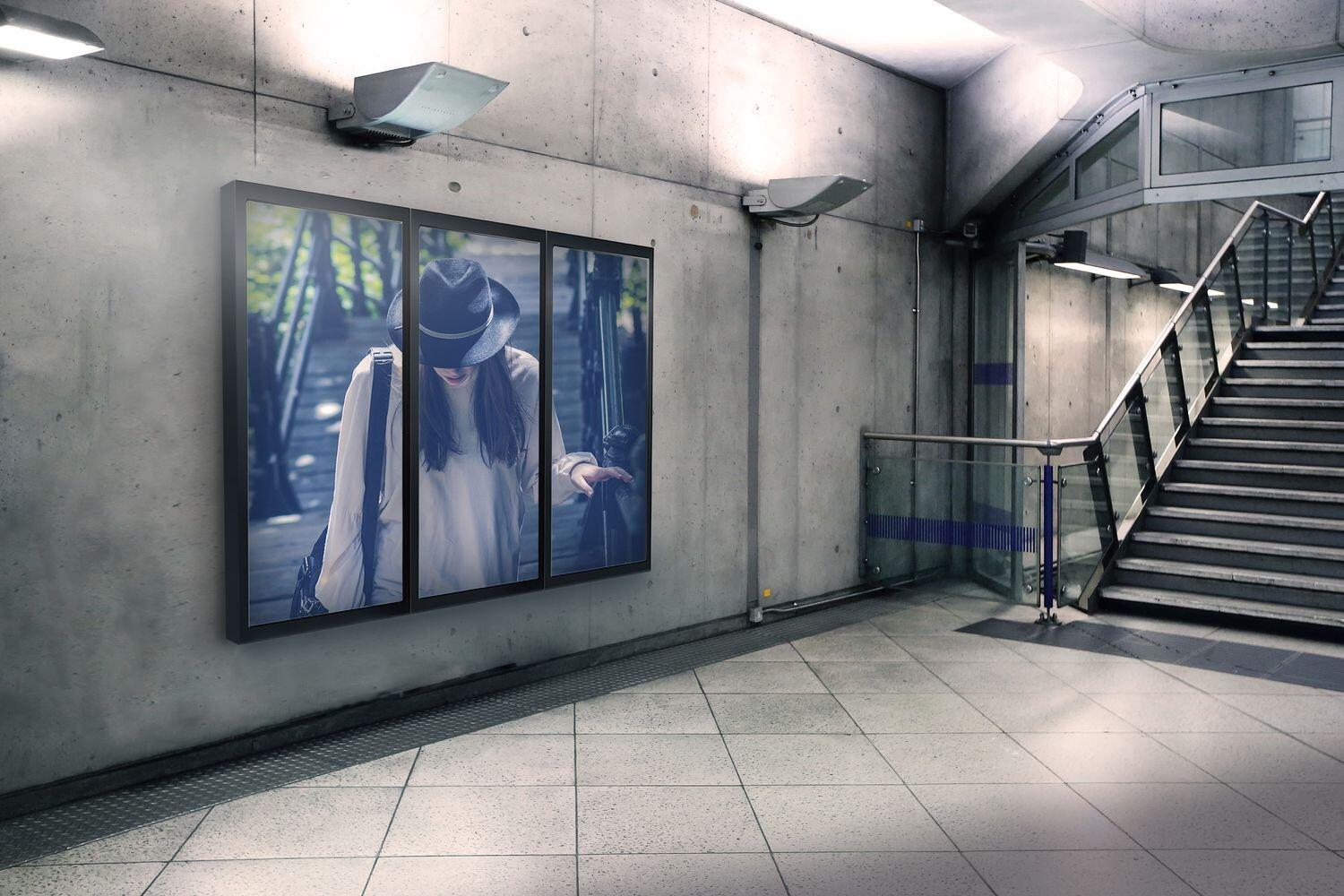 edbak Video Wall Pop-Out-Halterung mit Schnellverschluss für 42-65' Bildschirme, Hochformat