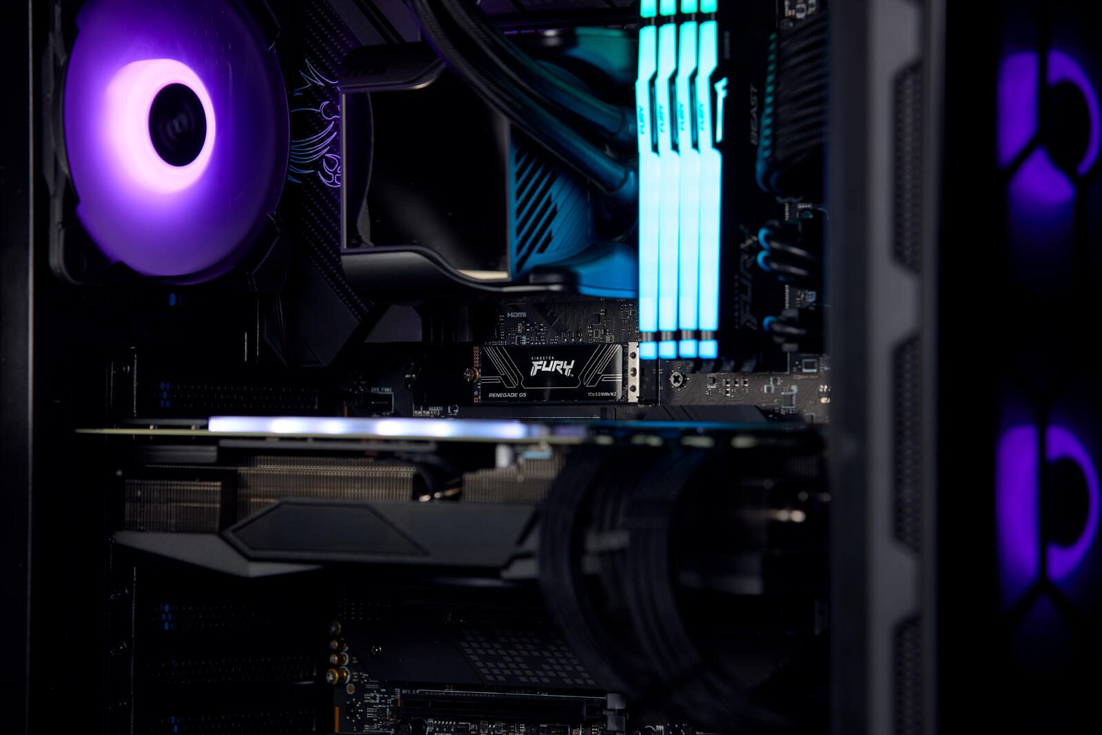 Kingston FURY RENEGADE G5 M.2 SSD - 2 TB