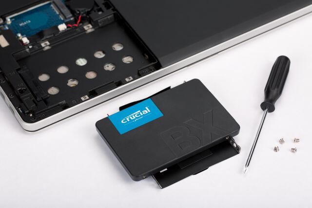 Crucial BX500 SATA SSD - 2 TB