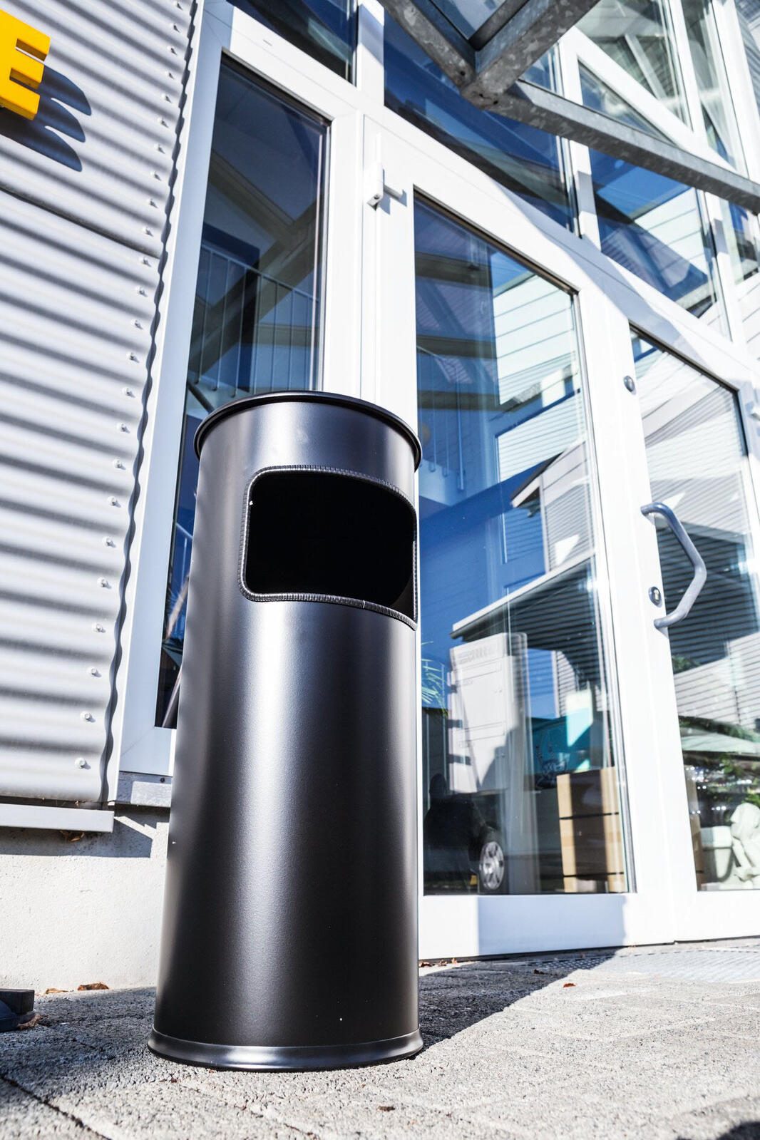 DURABLE Standaschenbecher schwarz