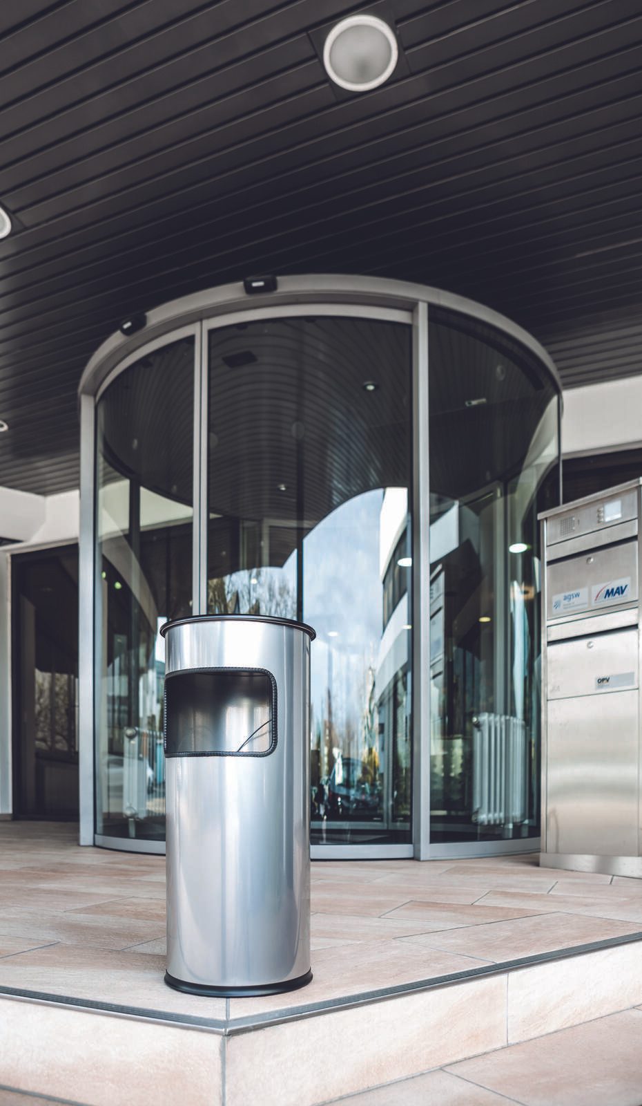 DURABLE Standaschenbecher silbermetallic