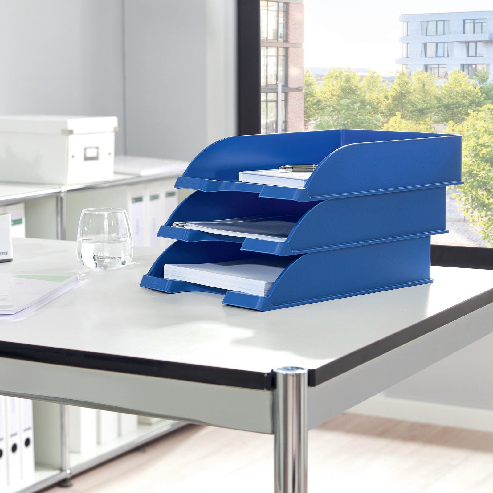 LEITZ Briefablage Plus DIN A4 blau