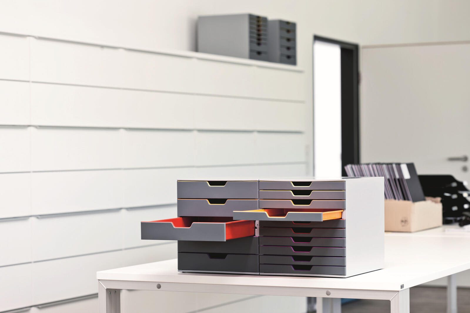 DURABLE Schubladenbox 760527 DIN C4 28,0 x 35,6 x 29,2 cm