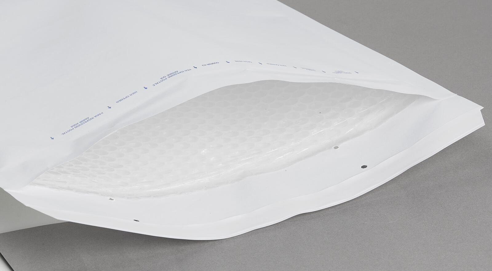 aroFOL® CLASSIC W10/K Luftpolstertaschen für DIN B3 weiß