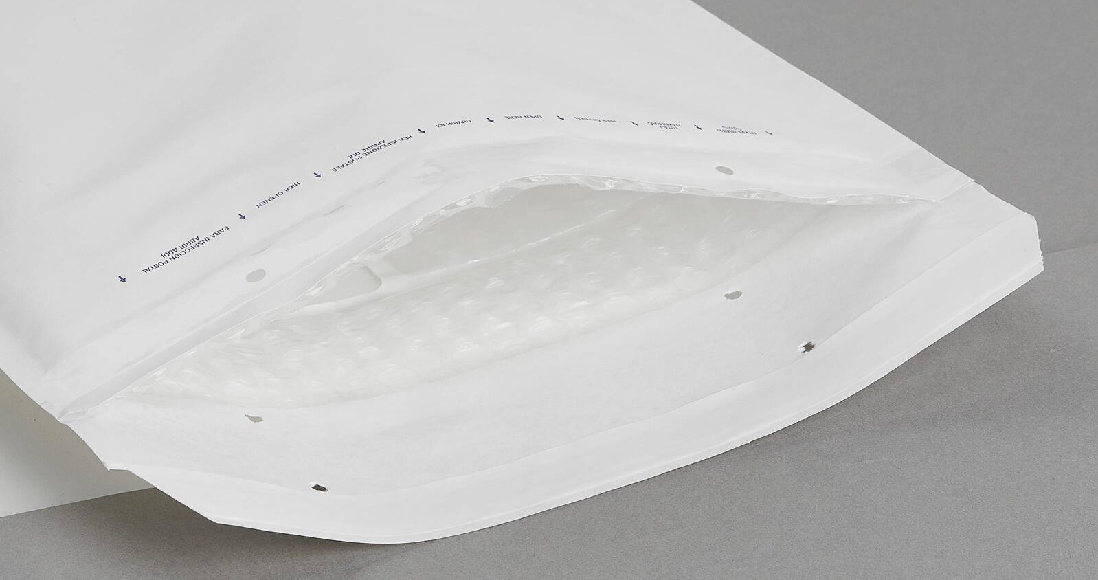 aroFOL® WIN W7/G Luftpolstertaschen für DIN A4 weiß