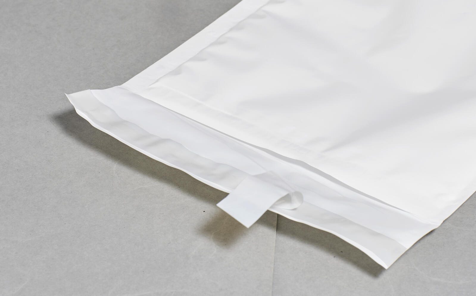 aroFOL® POLY 4/D Luftpolstertaschen für A5 weiß