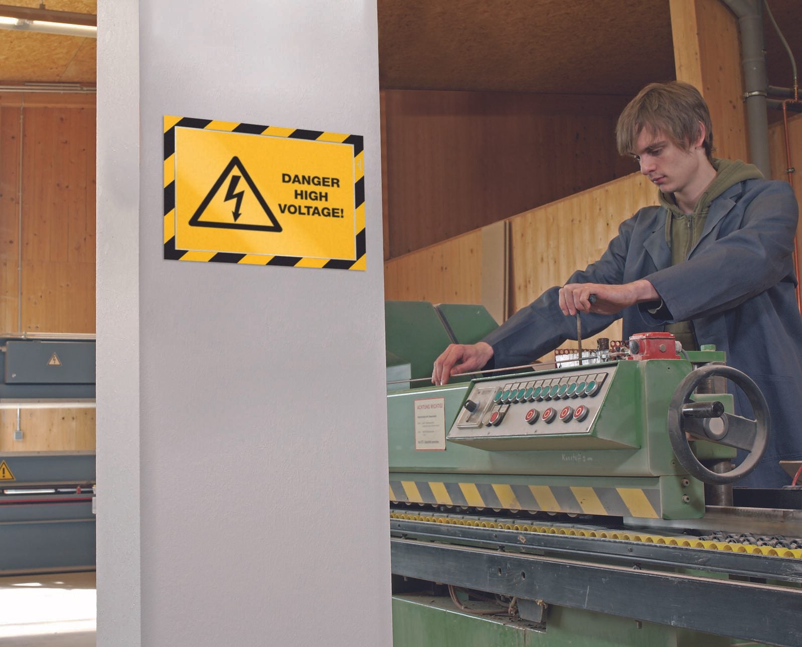 DURABLE Magnetrahmen DURAFRAME® MAGNETIC SECURITY A4 A4