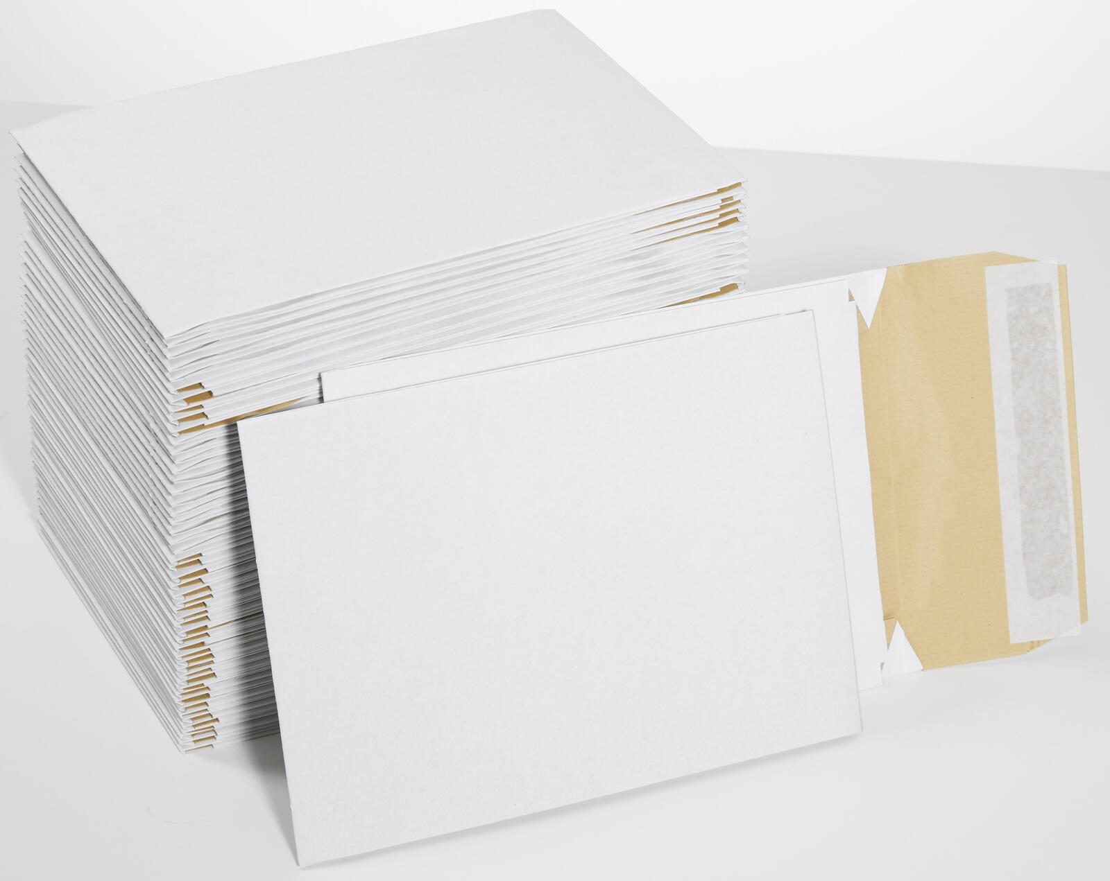 MAILmedia K-Pack® Polstertaschen für DIN B5 weiß