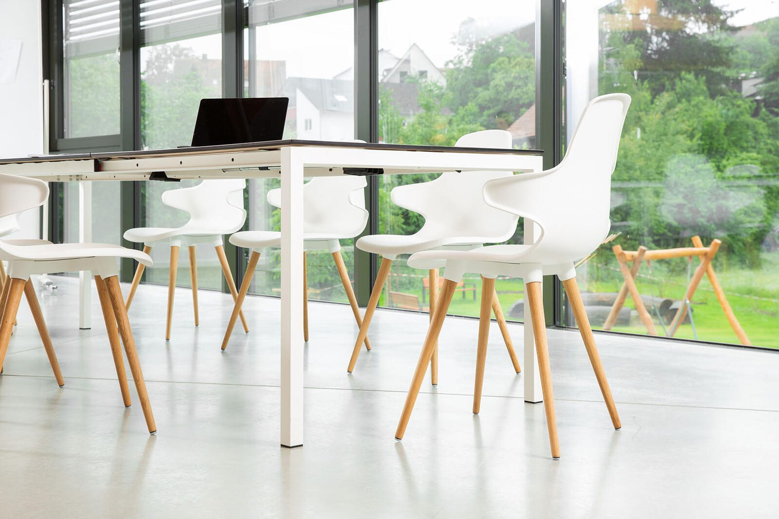Topstar Besucherstuhl T2020 AL ws/Holz