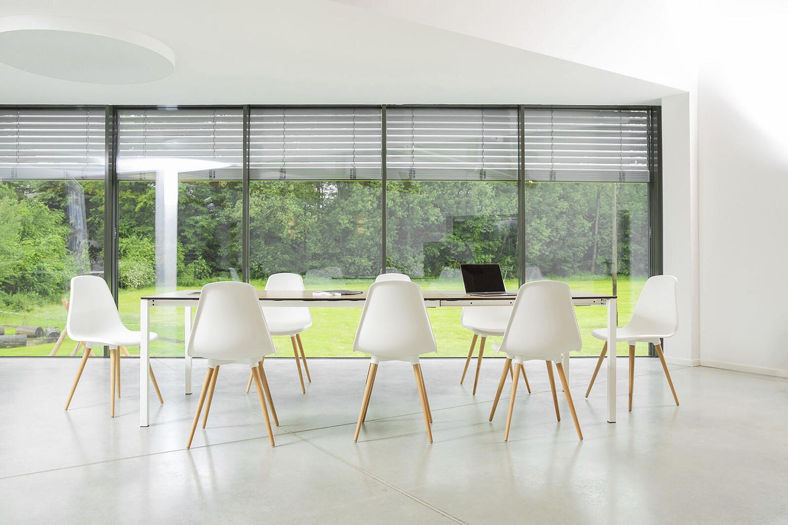 Topstar Besucherstuhl T 2020 weiß/Holz