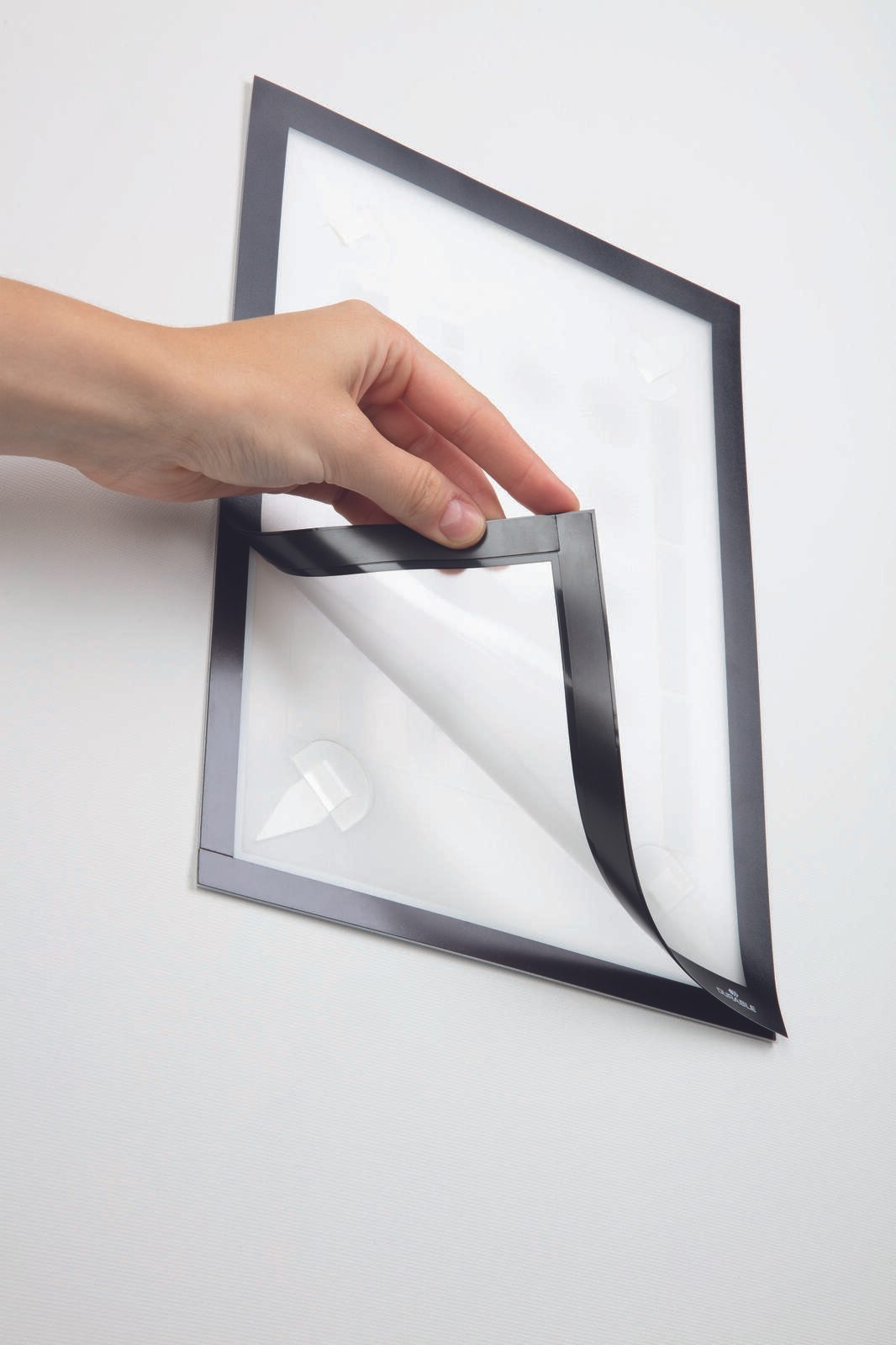 DURABLE Magnetrahmen selbstklebend A4 schwarz