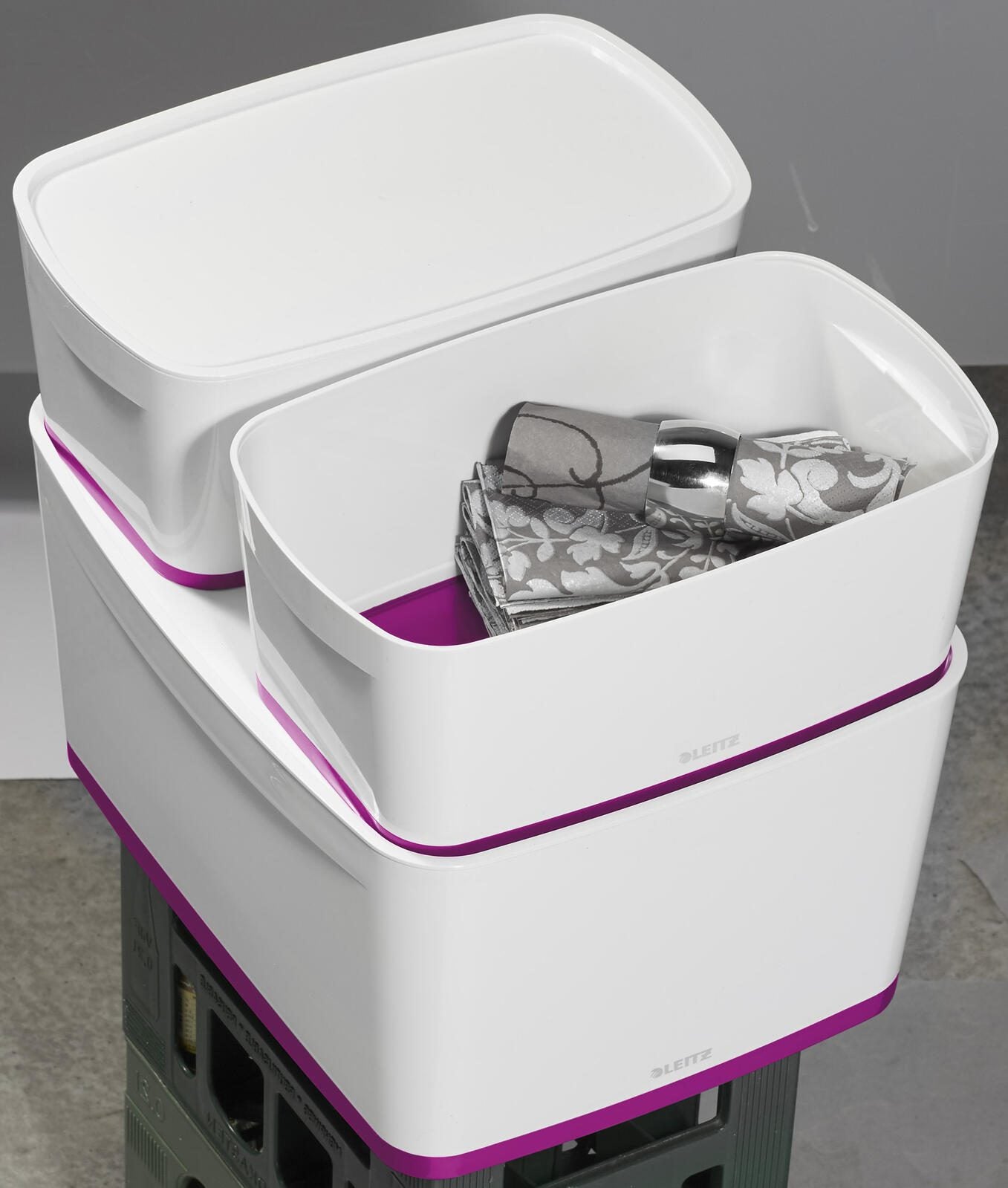 LEITZ Aufbewahrungsbox 18,0 l - 38,5 x 31,8 x 19,8 cm perlweiß/pink