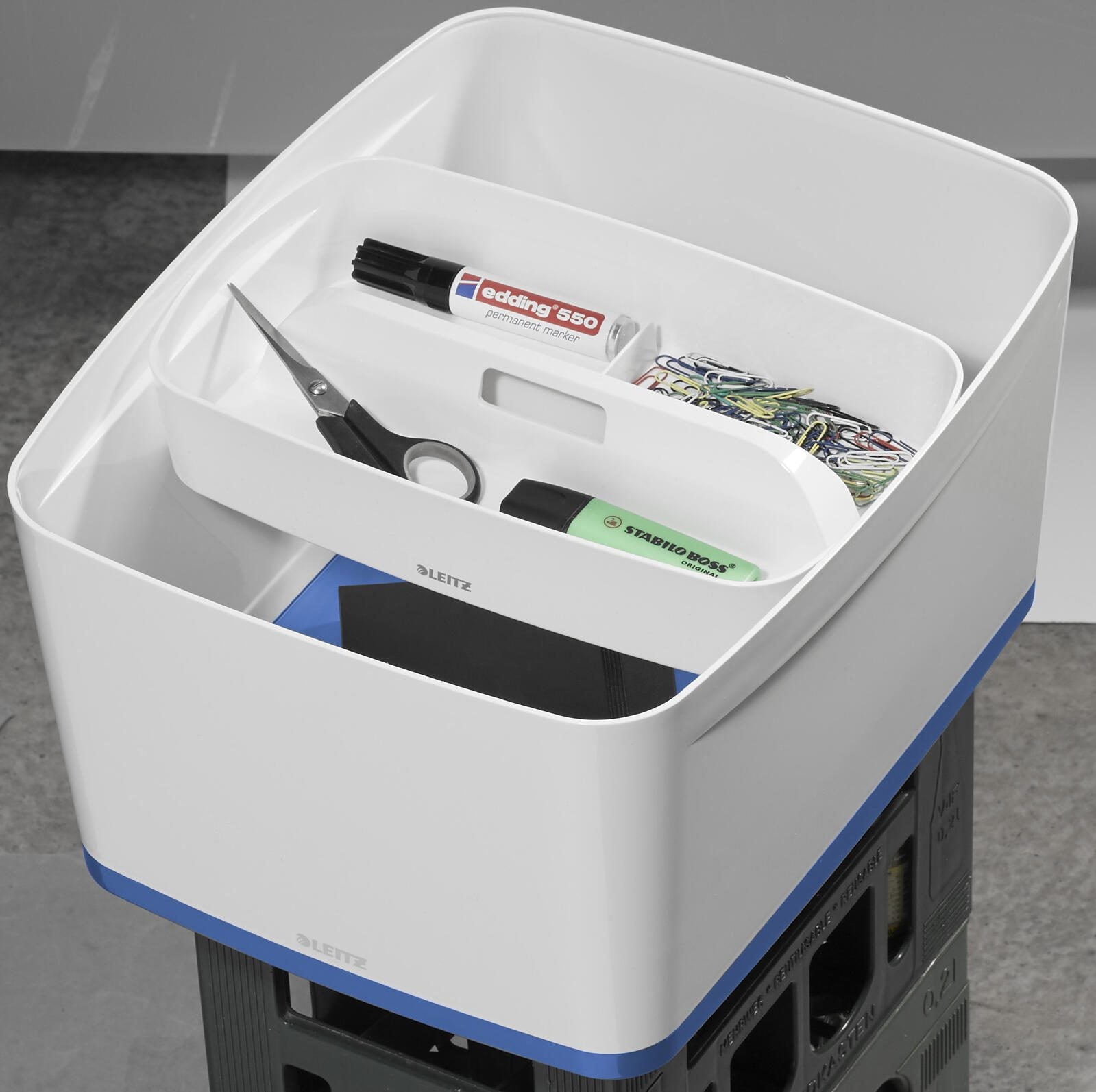 LEITZ Aufbewahrungsbox 18,0 l - 38,5 x 31,8 x 19,8 cm perlweiß/blau