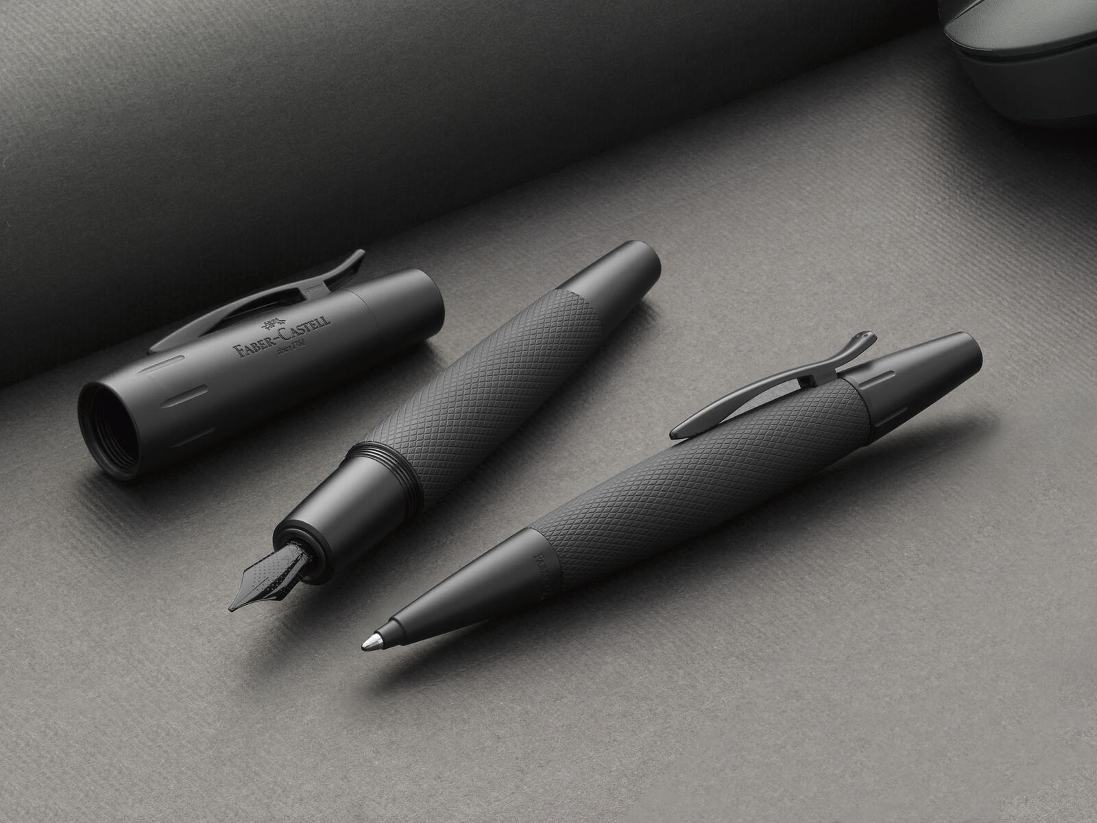 FABER-CASTELL Patronenfüller schwarz
