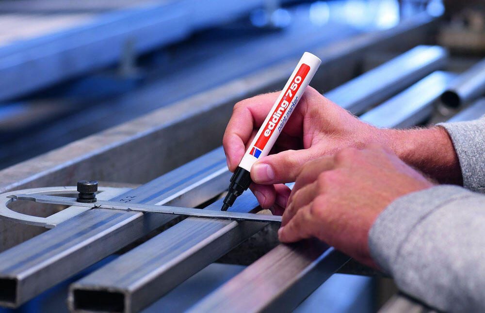 edding 750 Lackmarker 2.0 - 4.0 mm Gelb