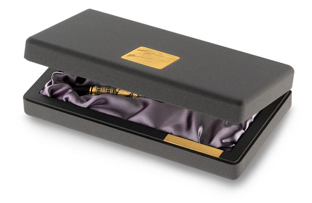 Pelikan Kolbenfüller Toledo M900 schwarz
