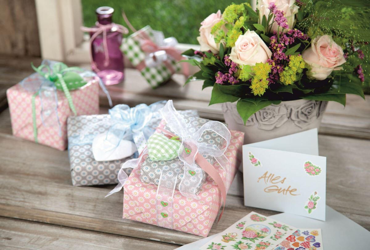 AVERY Zweckform Aufkleber Glücksbringer