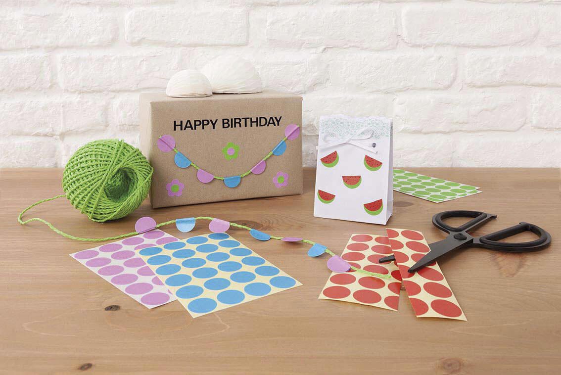 AVERY Zweckform Klebepunkte Ø 8,0 mm schwarz, rot, blau, grün, gelb, weiß, leuchtrot, leuchtgrün