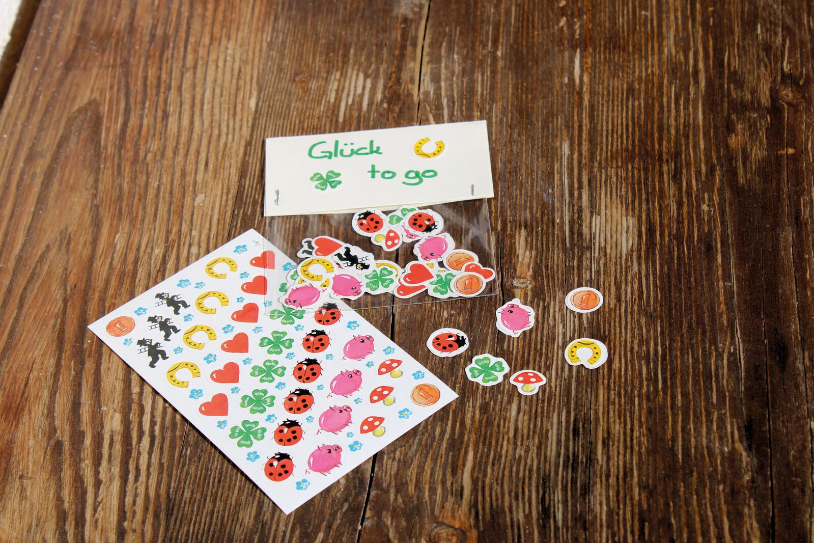 AVERY Zweckform Aufkleber Glücksbringer