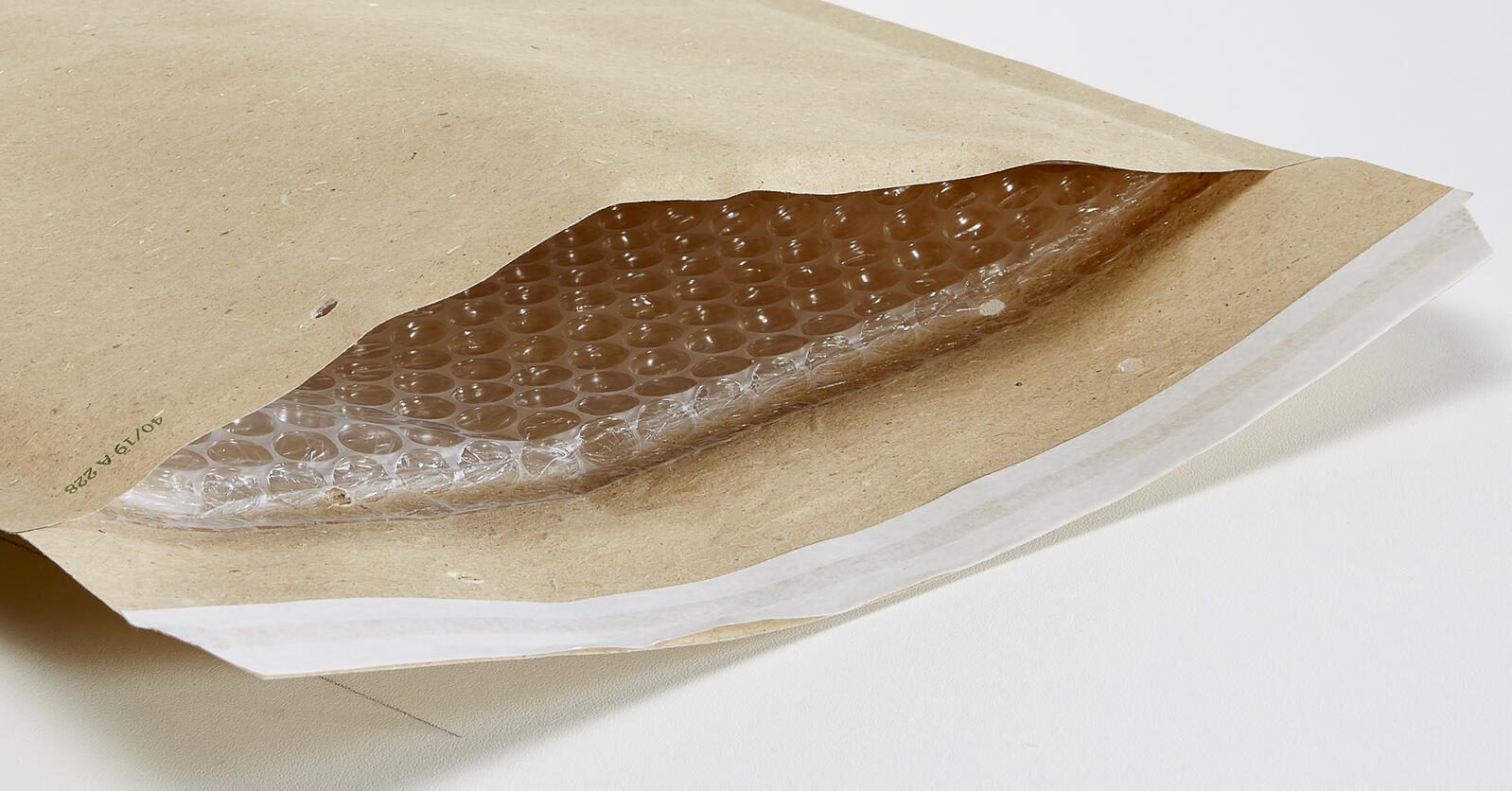 aroFOL® CLASSIC eco 7/G Luftpolstertaschen für DIN C4 braun