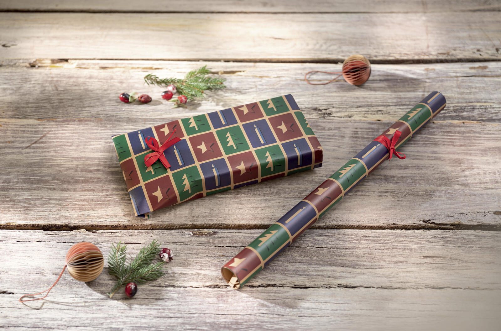 SIGEL Geschenkpapier 50 cm x 5 m mehrfarbig