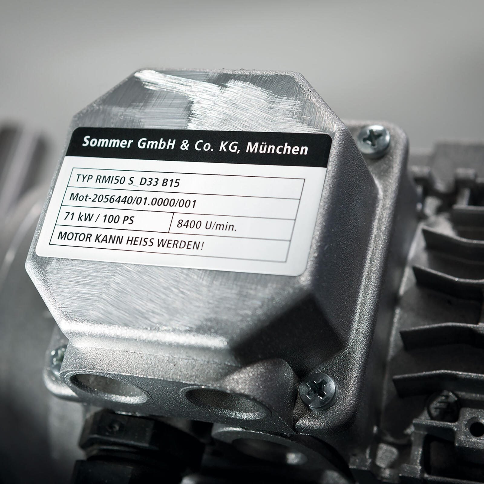 AVERY Zweckform resistente Folienetiketten 99,1 x 67,7 mm