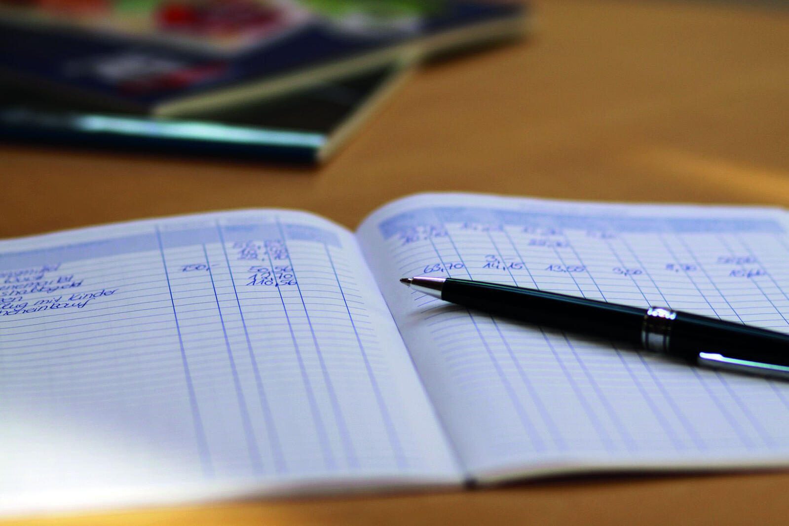 AVERY Zweckform Formularbuch Haushaltsbuch DIN A5 1x 36 Seiten