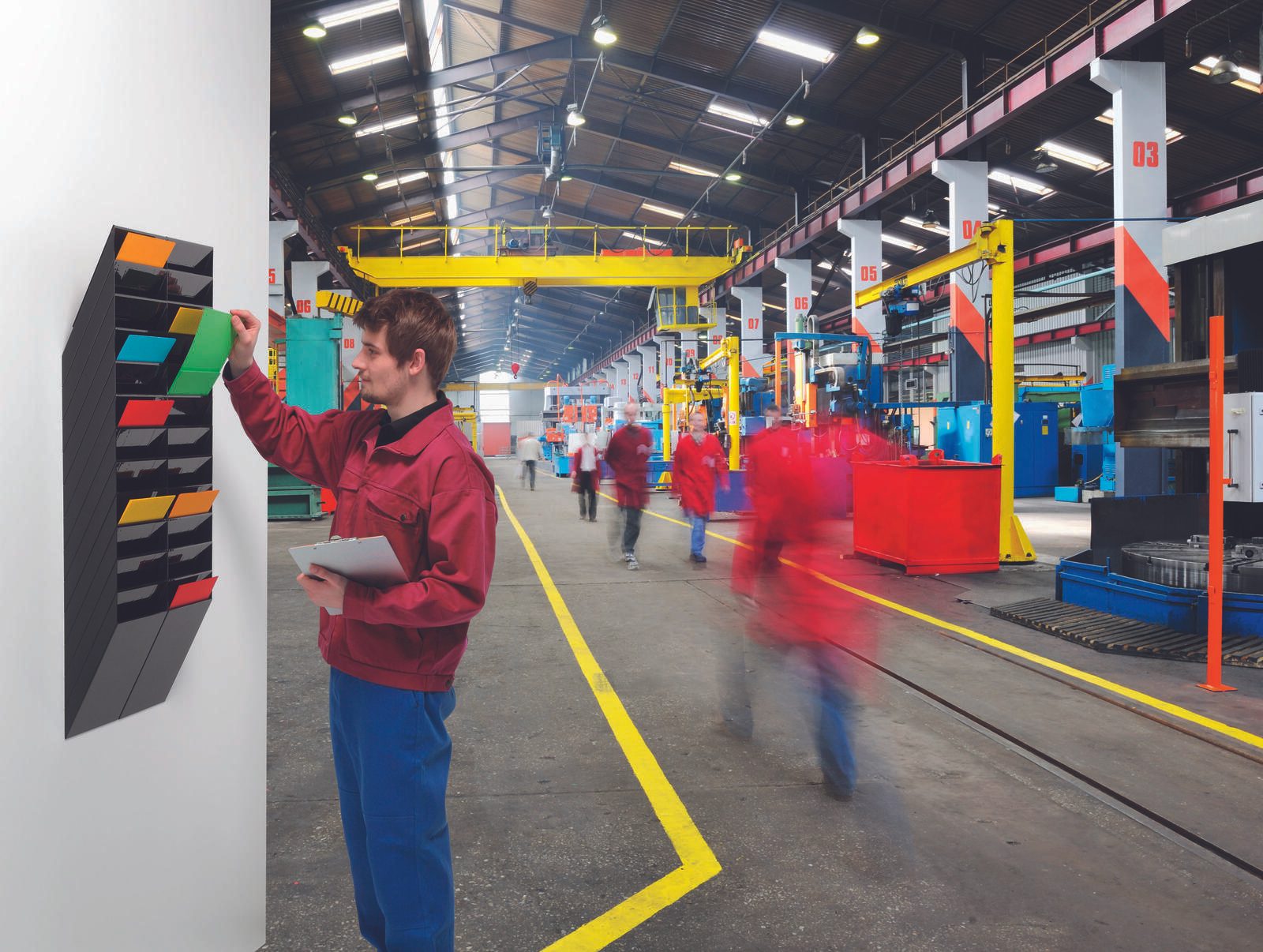 DURABLE FLEXIBOXX Wandprospekthalter DIN A4 12-Fach schwarz