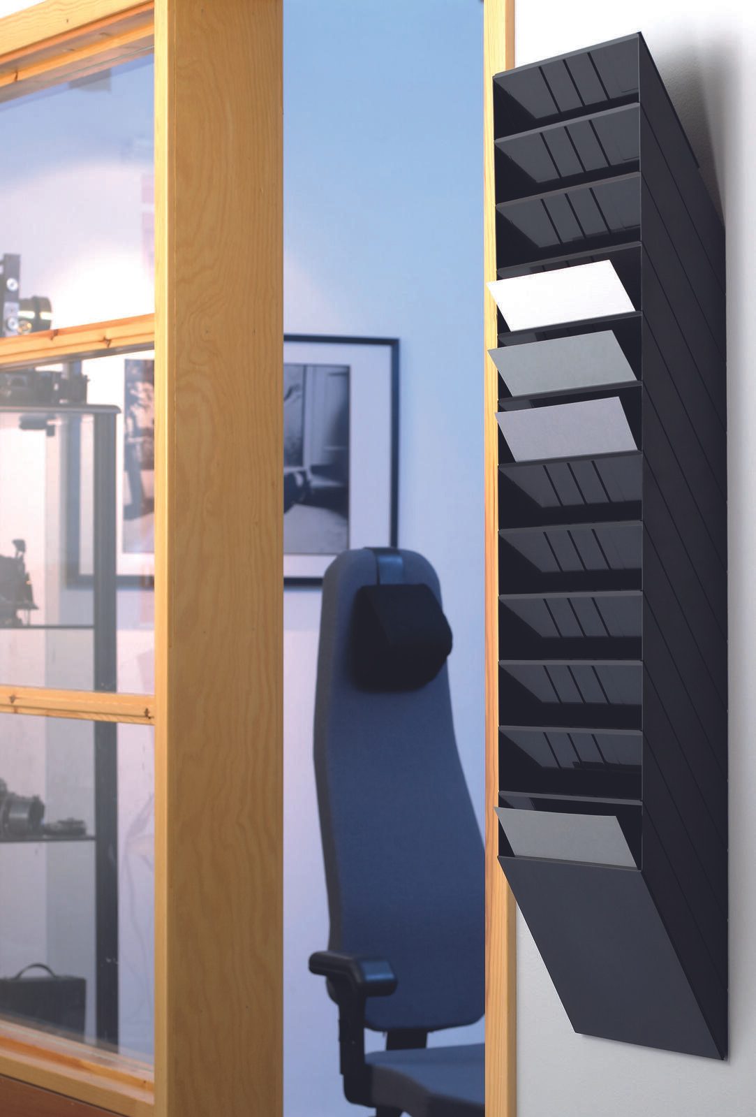 DURABLE FLEXIBOXX Wandprospekthalter DIN A4 12-Fach schwarz