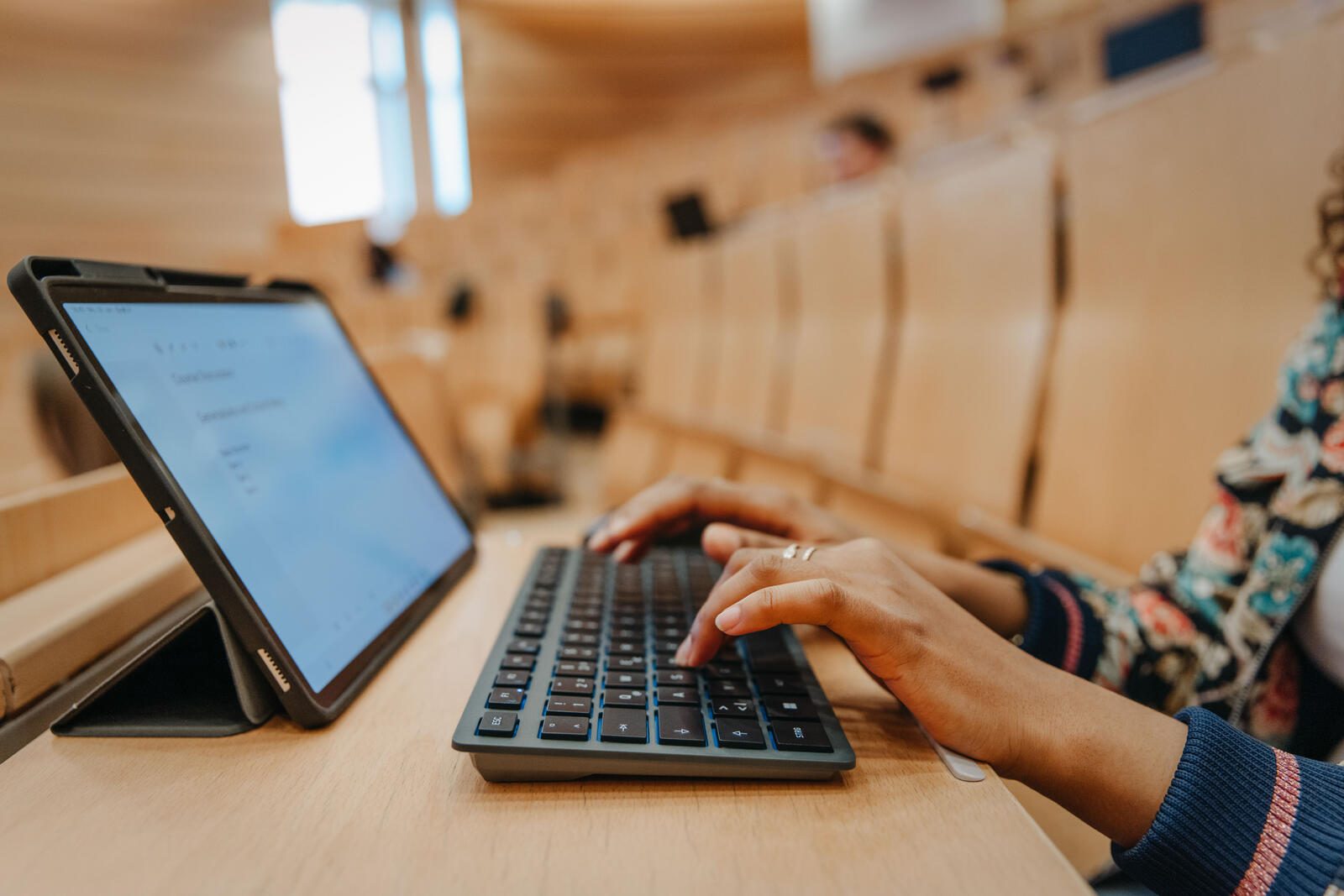 Cherry Tastatur kabellos KW7100 MINI BT schieferblau