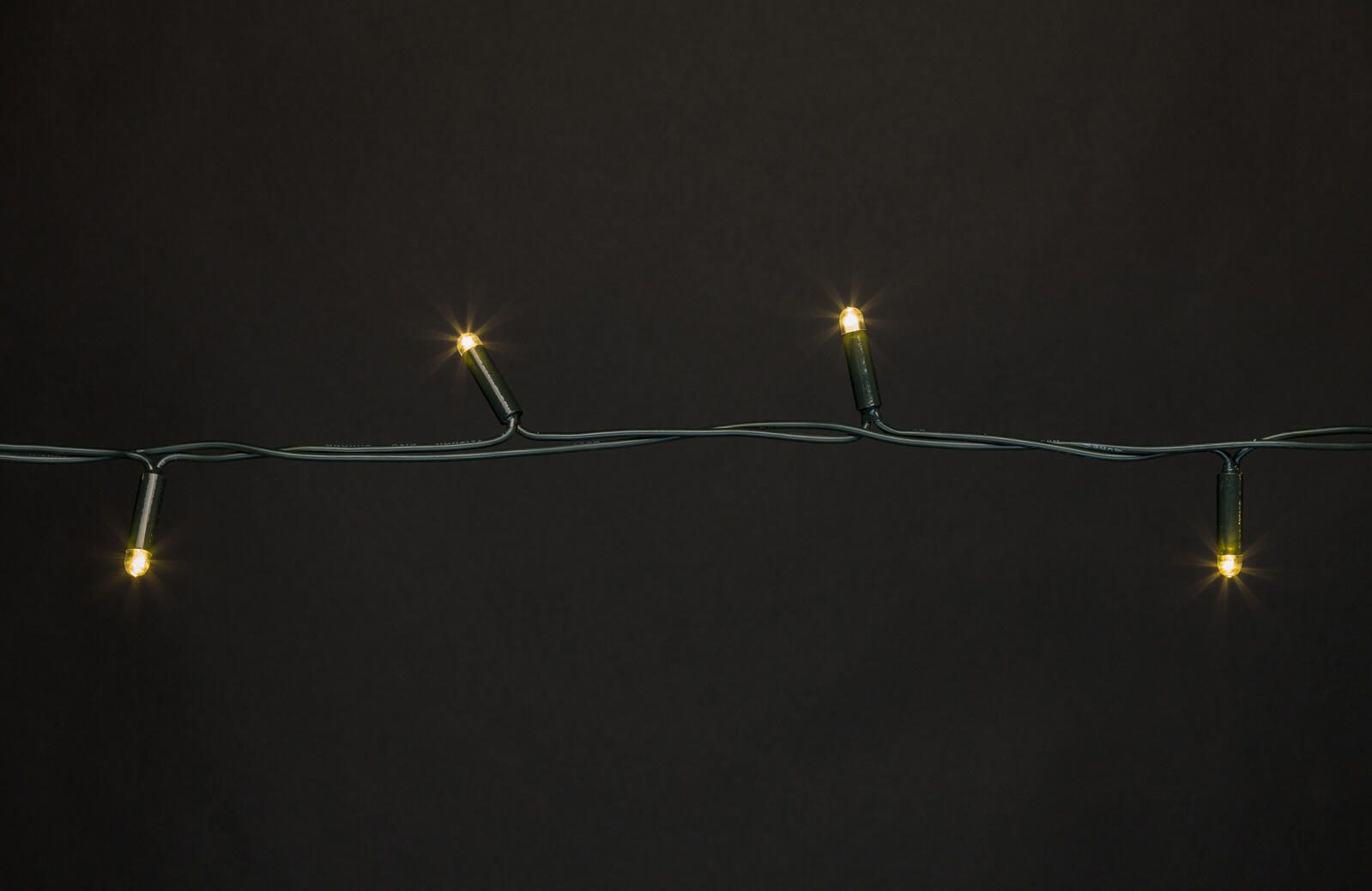 Idena Lichterkette 20 m dunkelgrün