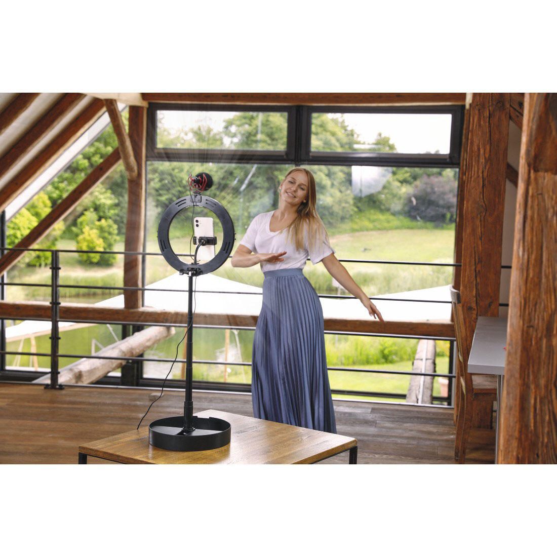Hama LED-Ringlicht mit Stativ 10.4 W schwarz