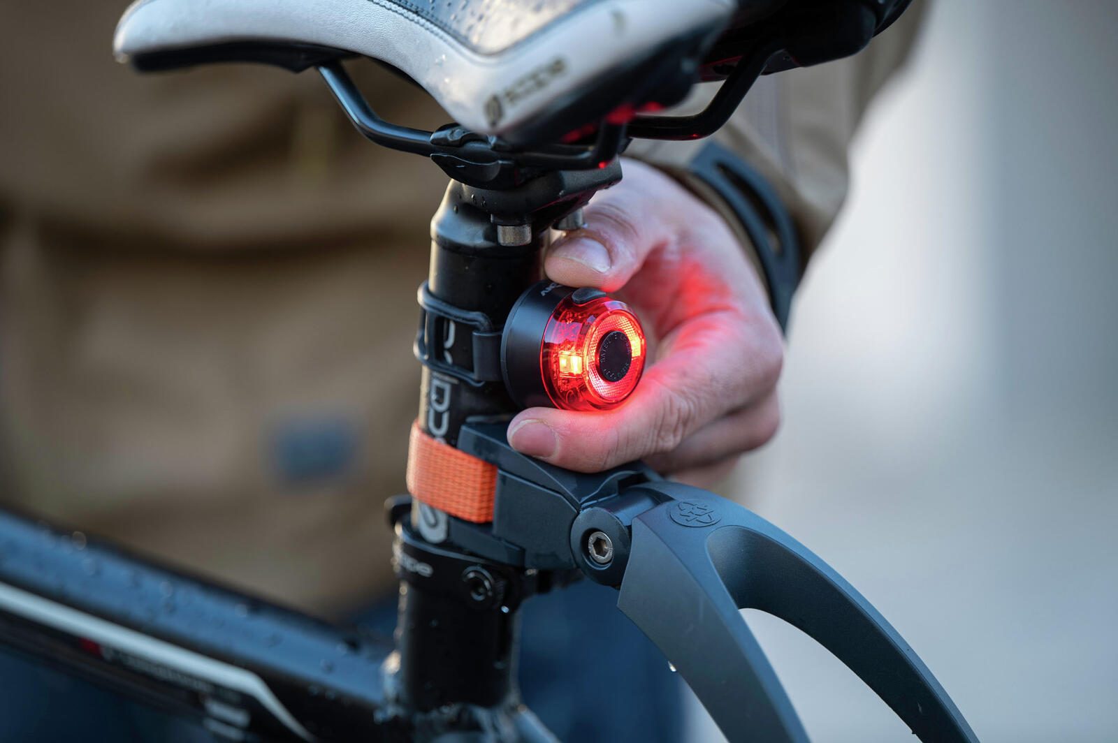 ANSMANN Fahrradbeleuchtung schwarz