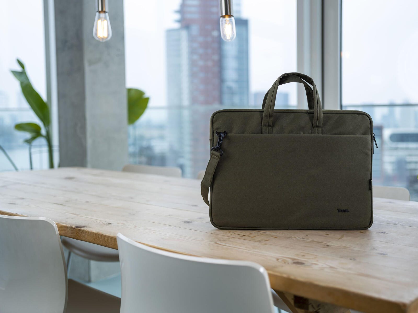 Trust Bologna Slim Laptoptasche bis 16 Zoll - Grün