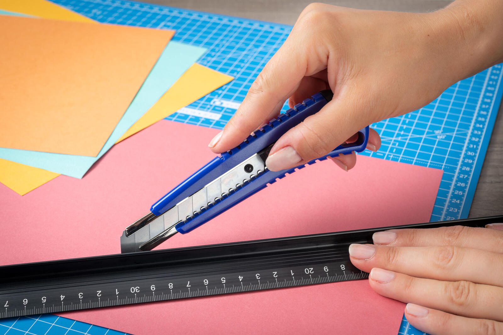 DAHLE Basic Cuttermesser 18 cm blau, schwarz