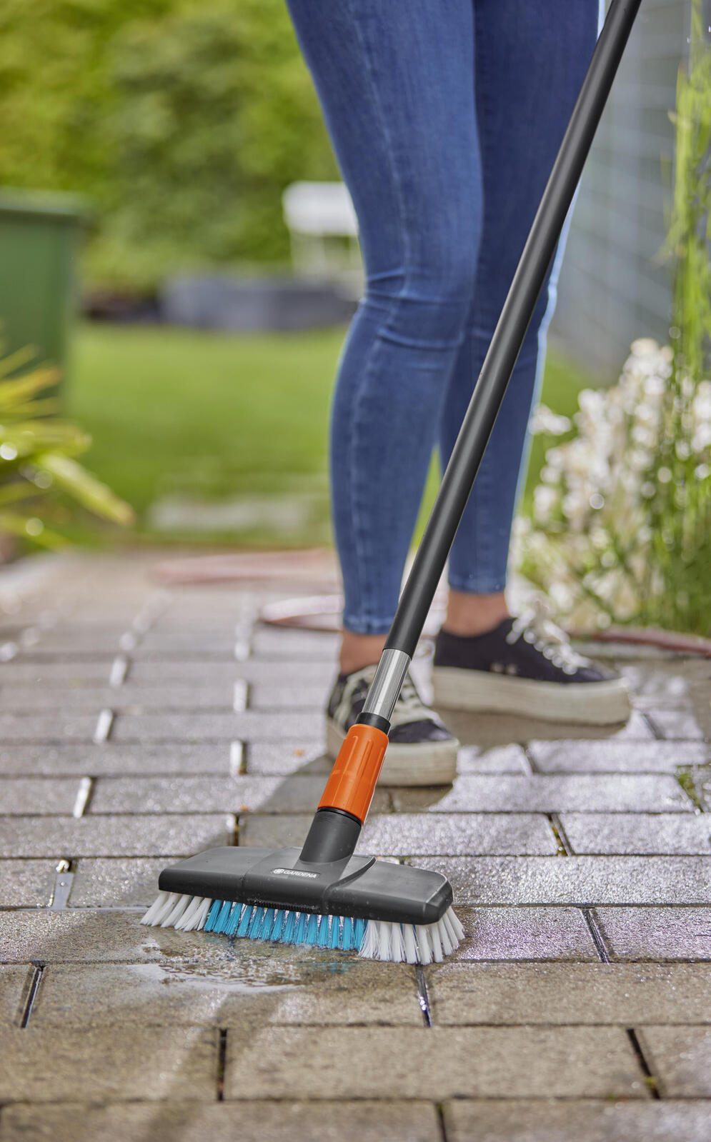 GARDENA cleansystem M wasserführender Stiel für Gartenschlauch schwarz