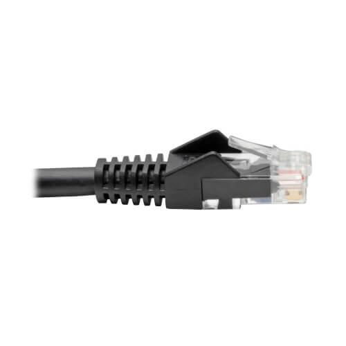 Eaton Tripp Lite Series Cat6 Gigabit Snagless Molded (UTP) Ethernet Kabel (RJ45 Stecker/Stecker), Schwarz, 7 ft. (2.13 m