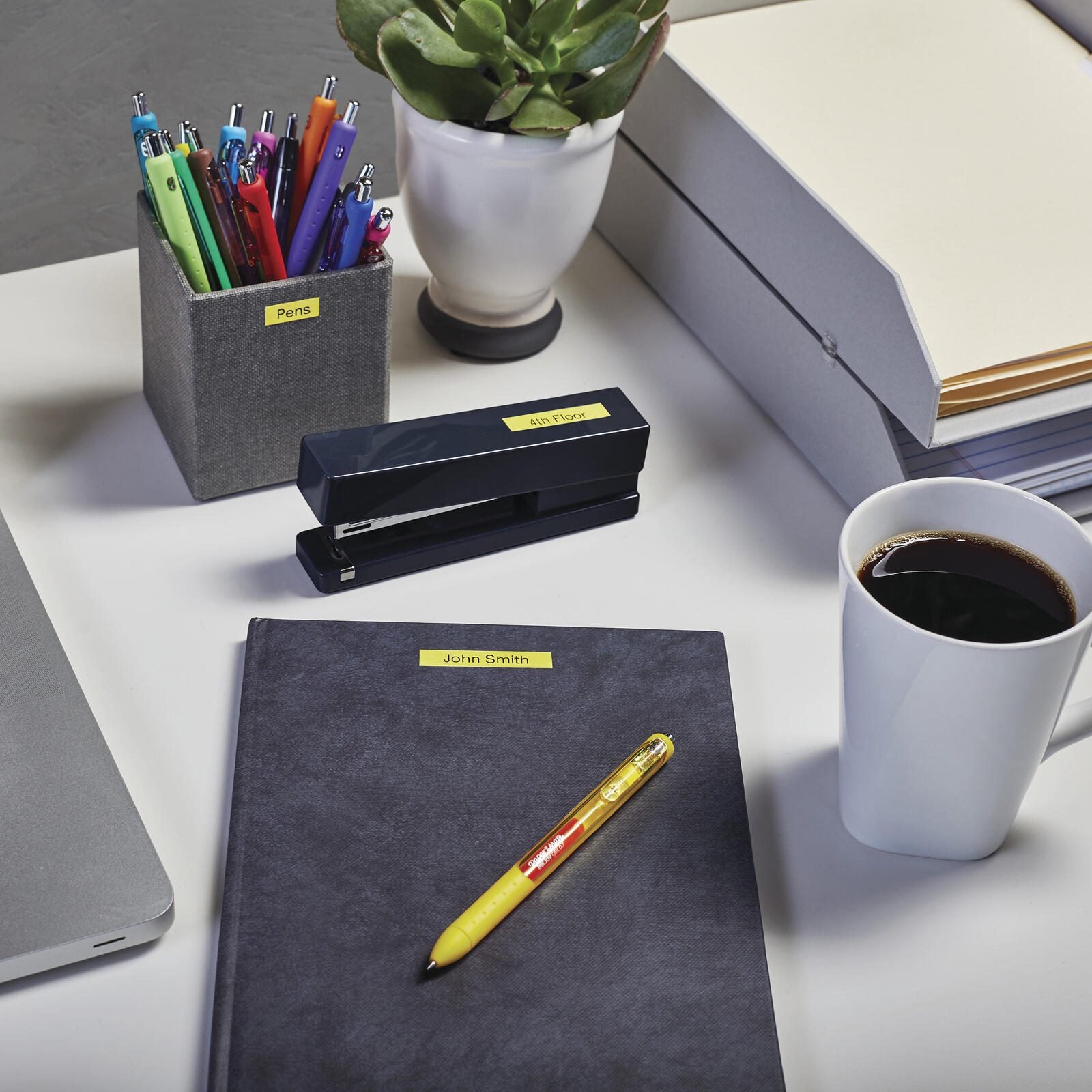 DYMO® Original D1-Schriftband für LabelManager™ 9mm x 7m - Polyester, wieder ablösbar - schwarz auf gelb