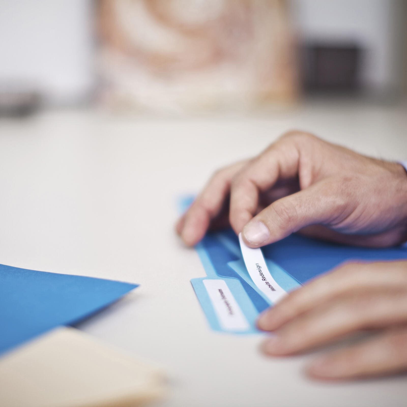 DYMO® Original Etikett für LabelWriter™, Hängeablage - weiss - permanent haftend, 1 x 220 Etiketten